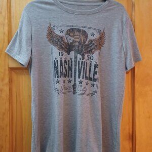 NWOT WOMEN"S NASHVILLE GUITAR TSHIRT